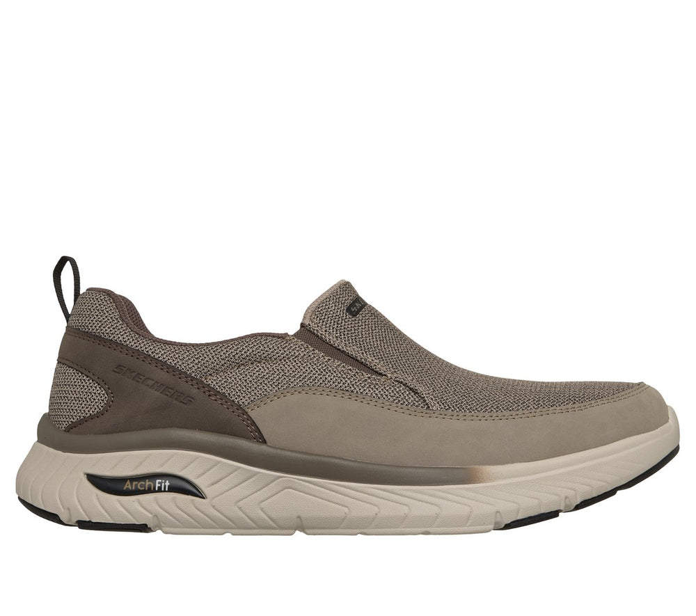 Relaxed Fit: Arch Fit Crosser - Virgil