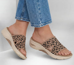 GO WALK Arch Fit 2.0 Sandal - Remi