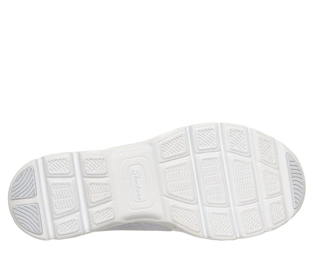 Relaxed Fit: Glide-Step Comfort