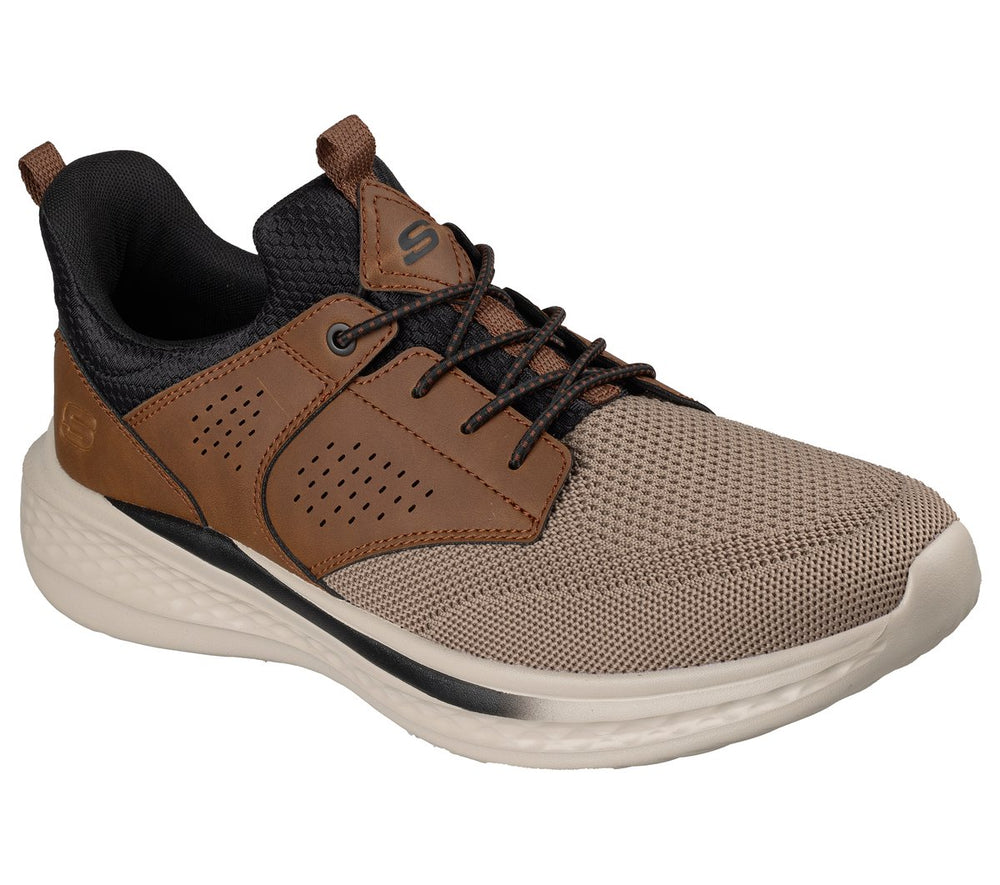 Relaxed Fit: Slade - Breyer