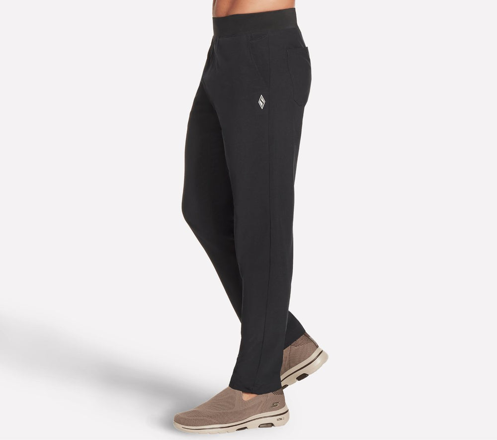 GO WALK Action Pant